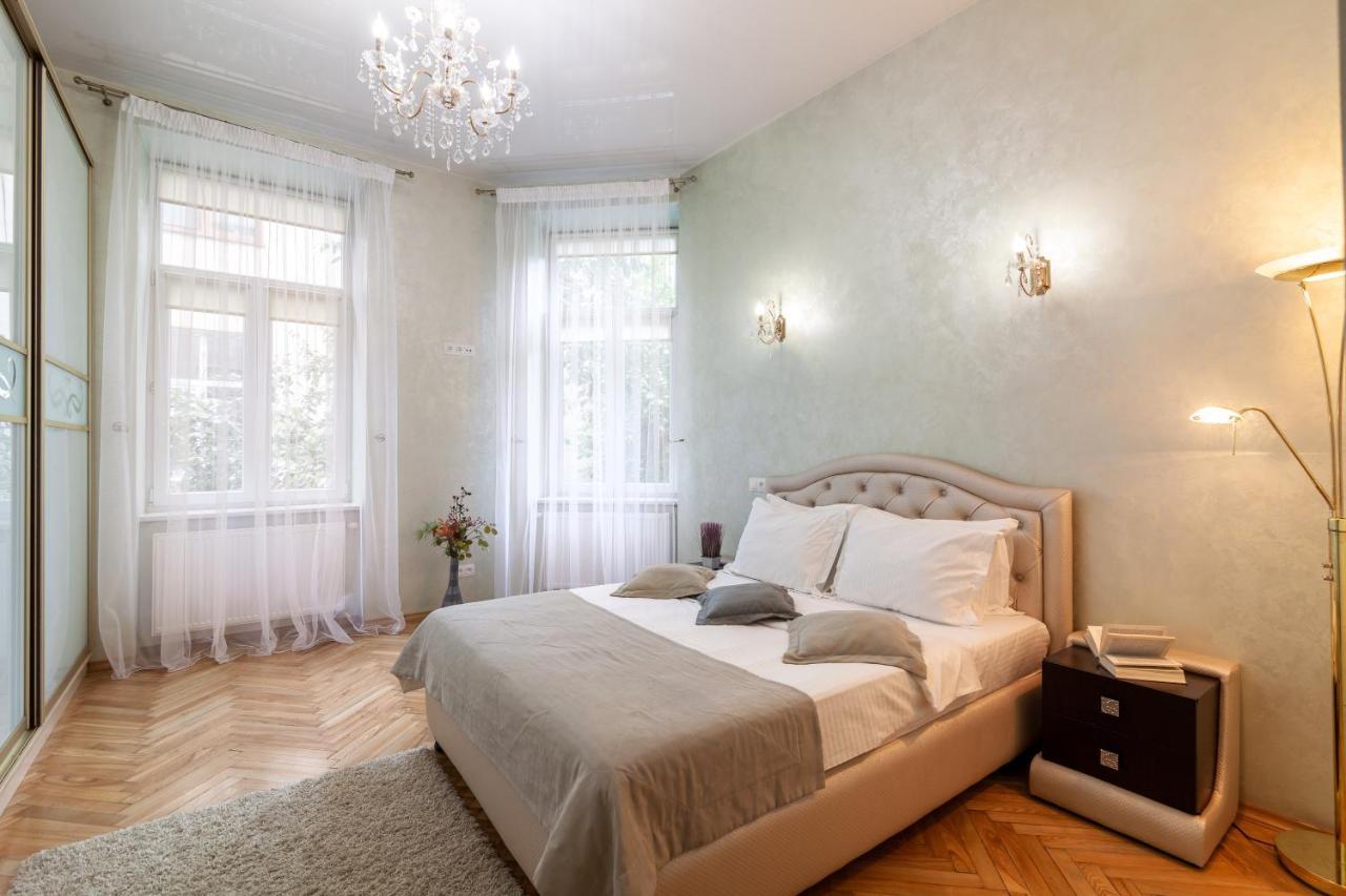 Alfa Apartments Levytskoho Liov Exterior foto