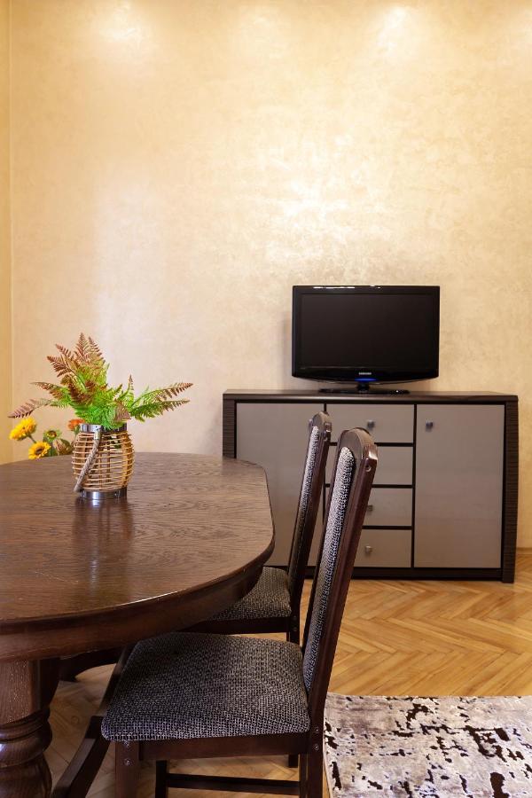 Alfa Apartments Levytskoho Liov Exterior foto